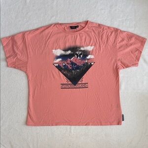 TML by Tomorrowland | Mountain Peaks Pima Cotton Graphic Tee T-Shirt Pink (M)